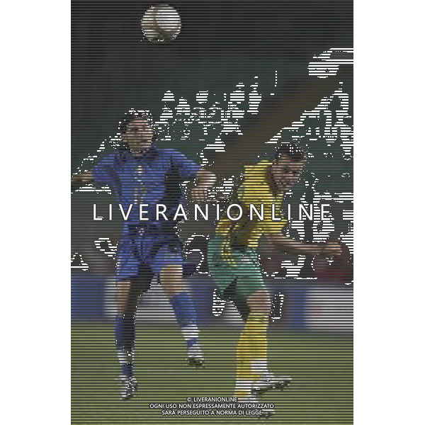 SIENA, 17 OTTOBRE 2007 CALCIO AMICHEVOLE ITALIA SUD AFRICA NELLA FOTO: PASQUALE FOGGIA E BRETT EVANS FOTO AG. A. LIVERANI