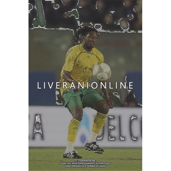 SIENA, 17 OTTOBRE 2007 CALCIO AMICHEVOLE ITALIA SUD AFRICA NELLA FOTO: MACBETH SIBAYA FOTO AG. A. LIVERANI