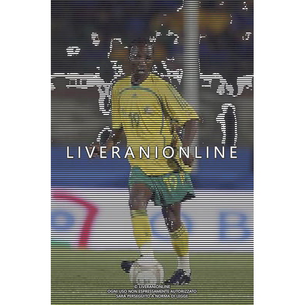 SIENA, 17 OTTOBRE 2007 CALCIO AMICHEVOLE ITALIA SUD AFRICA NELLA FOTO: TEKO MODISE FOTO AG. A. LIVERANI