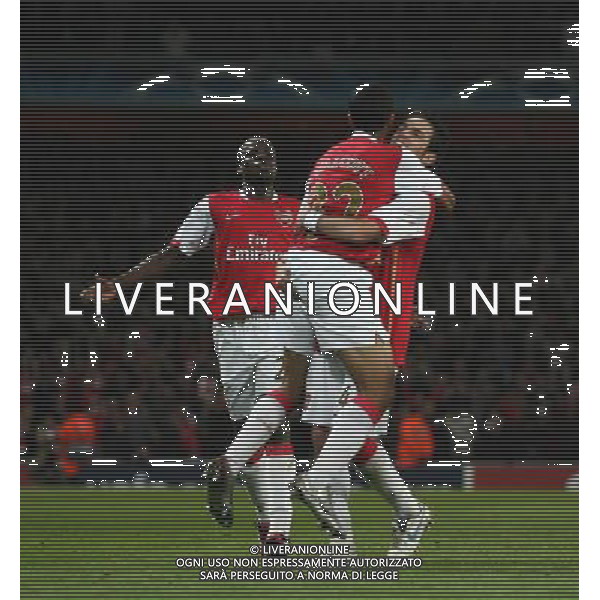 Arsenal - Slavia Praga, Champions League Qualifier, Group H , London, 23/10/2007 nella foto Theo Walcott of Arsenal celebrates his first goal with Cesc Fabregas of Arsenal (abbracci esultanza di Theo Walcott con Cesc Fabregas) Picture by Ian Kington (IPS PHOTO AGENCY)/AG. ALDO LIVERANI SAS ONLY ITALY