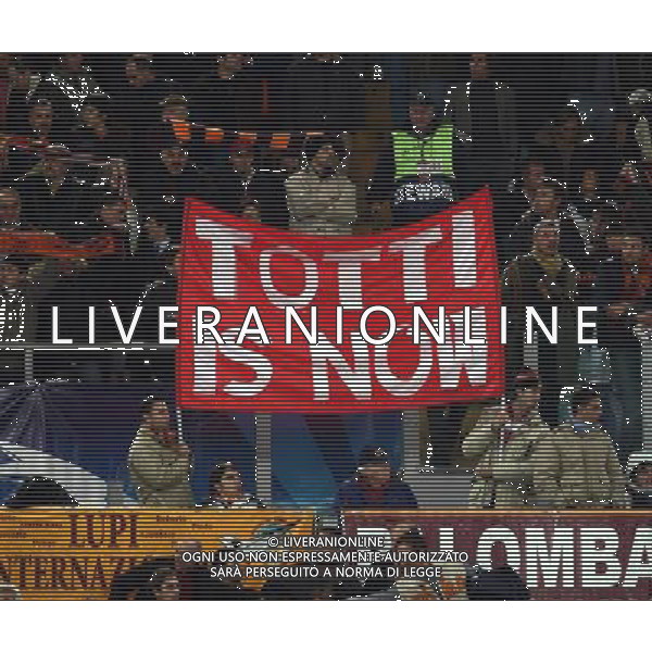 Roma - Sporting Lisbona (2-1) - 23/10/2007 Uefa Champions League 2007/2008 - fase a gironi 3a giornata Gruppo F nella foto: Striscioni dei tifosi in tribuna ph Corradetti / ag. Aldo Liverani Sas