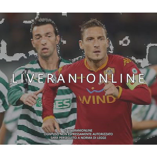 Roma - Sporting Lisbona (2-1) - 23/10/2007 Uefa Champions League 2007/2008 - fase a gironi 3a giornata Gruppo F nella foto: Francesco TOTTI ph Corradetti / ag. Aldo Liverani Sas