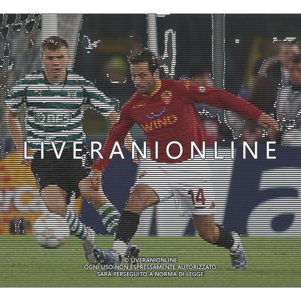Roma - Sporting Lisbona (2-1) - 23/10/2007 Uefa Champions League 2007/2008 - fase a gironi 3a giornata Gruppo F nella foto: Ludovic GIULY ph Corradetti / ag. Aldo Liverani Sas