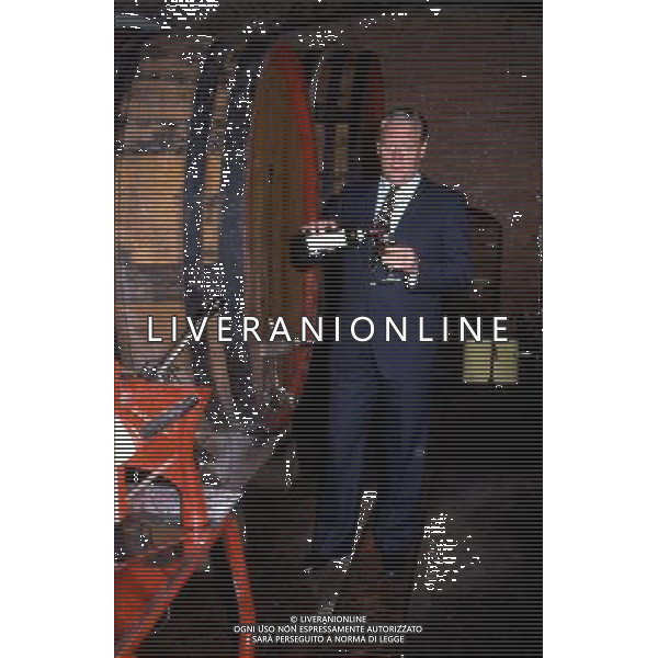 Nils Liedholm nella sua cantina nel Monferrato ph archivio agenzia aldo liverani Sas