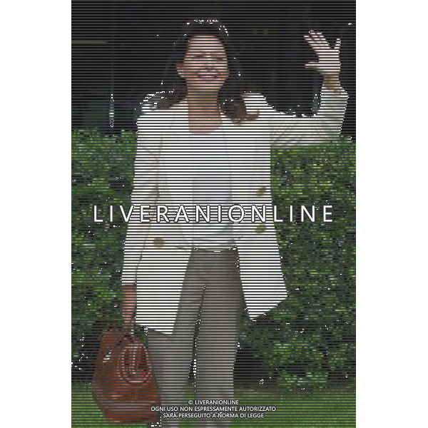 Roma 01/10/2003 - Carmen Lasorella e\' l\'autrice e la conduttrice del nuovo programma di Raidue \' Visite a domicilio \' in onda dal 6 ottobre alle 12.30. nella foto Carmen LASORELLA* © TvPhoto/Agenzia Aldo Liverani