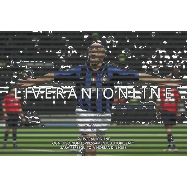 Milano 07/11/2007 champions league 2007/08 inter-cka mosca 4:2 nella foto esteban cambiasso esulta dopo il secondo gol ph marco luzzani/ag aldo liverani s.a.s.