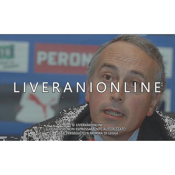 Conferenza Stampa e Presentazione nuova maglia da trasferta Coverciano(FI) - 13.11.2007 Nella Foto:Giancarlo Abete /Ph.Vitez-Ag. Aldo Liverani