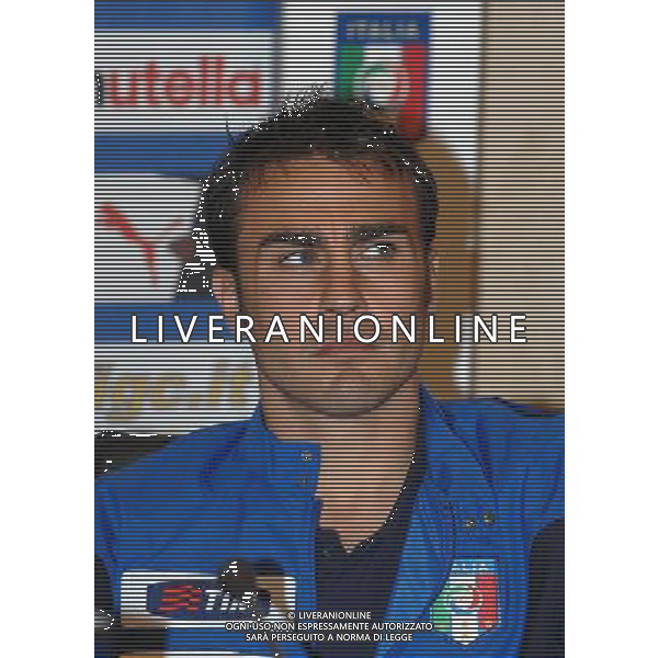 Conferenza Stampa e Presentazione nuova maglia da trasferta Coverciano(FI) - 13.11.2007 Nella Foto:Fabio Cannavaro /Ph.Vitez-Ag. Aldo Liverani