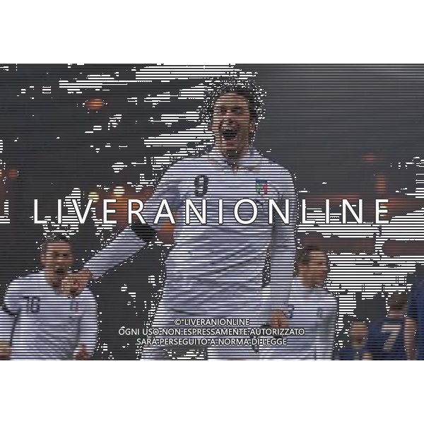 Qualificazioni ai Campionati Europei 2008 Glasgow - 17.11.2007 Scozia-Italia Nella Foto:Luca Toni esulta /Ph.Vitez-Ag. Aldo Liverani