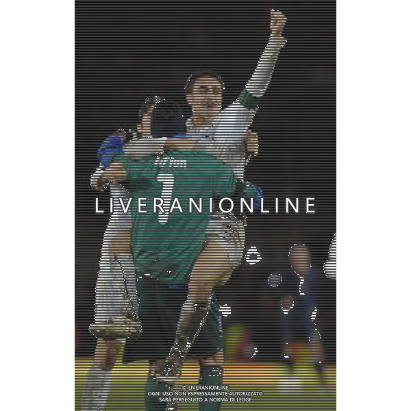 Qualificazioni ai Campionati Europei 2008 Glasgow - 17.11.2007 Scozia-Italia Nella Foto:Fabio Cannavaro e Gianluigi Buffon esultano a fine partita /Ph.Vitez-Ag. Aldo Liverani