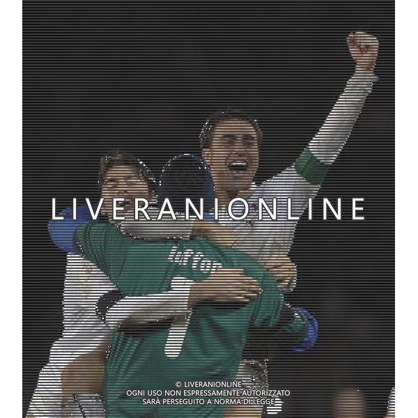 Qualificazioni ai Campionati Europei 2008 Glasgow - 17.11.2007 Scozia-Italia Nella Foto:Fabio Cannavaro, Gianluigi Buffon e Andrea Barzagli esultano a fine partita /Ph.Vitez-Ag. Aldo Liverani