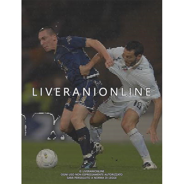 Qualificazioni ai Campionati Europei 2008 Glasgow - 17.11.2007 Scozia-Italia Nella Foto:Scott Brown-Gianluca Zambrotta /Ph.Vitez-Ag. Aldo Liverani