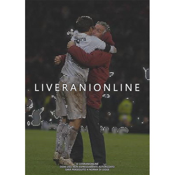 Qualificazioni ai Campionati Europei 2008 Glasgow - 17.11.2007 Scozia-Italia Nella Foto:Fabio Cannavaro-Roberto Donadoni /Ph.Vitez-Ag. Aldo Liverani