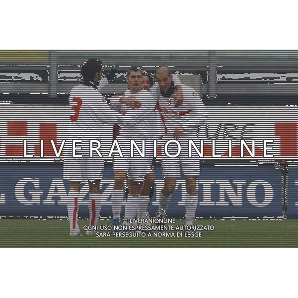Padova - Reggiana Coppa Italia Serie C 21/11/2007 nella foto esultanza dopo il gol di amenta ph Garbuio/Ag. Aldo Liverani Sas