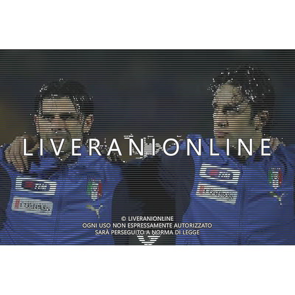 Modena 21/11/2007 qualificazione euro 2008 italia-far oer nella foto vincenzo iaquinta e luca toni ph marco luzzani/ag aldo liverani s.a.s.