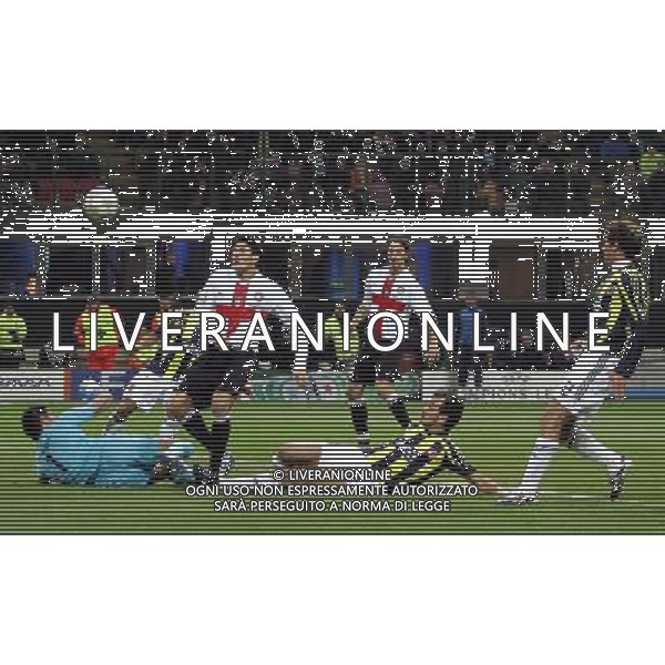 Inter - Fenerbahce Champions League 27/11/2007 nella foto il gol di julio cruz del 1-0 ph luzzani/Ag. Aldo Liverani Sas