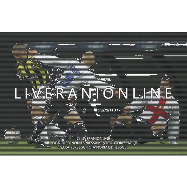 Milano 28/11/2007 Champions League 2007/08 inter-fenerbahce sk 3:0 nella foto alex, cambiasso esteban e stankovic dejan ph marco luzzani/ag aldo liverani s.a.s.