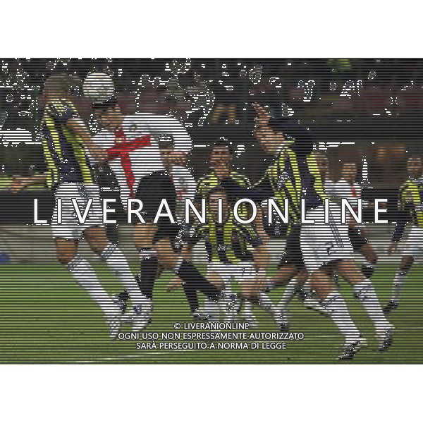 Milano 28/11/2007 Champions League 2007/08 inter-fenerbahce sk 3:0 nella foto mischia in area ph marco luzzani/ag aldo liverani s.a.s.