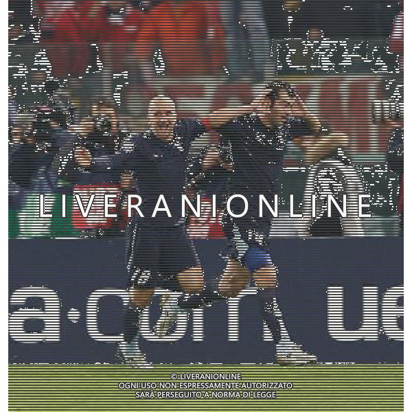 Lazio - Olympiakos 28/11/2007 - Champions League 2007/2008 - fase a gironi 5a giornata Gruppo C - nella foto: tommaso Rocchi e Goran Pandev esultano dopo il gol del vantaggio del 1-0 ph Corradetti / ag. Aldo Liverani
