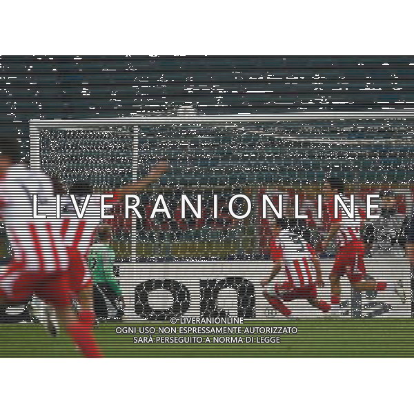 Lazio - Olympiakos 28/11/2007 - Champions League 2007/2008 - fase a gironi 5a giornata Gruppo C - nella foto: esultanza dopo il gol del 1-2 di Darko Kovacevic ph Corradetti / ag. Aldo Liverani