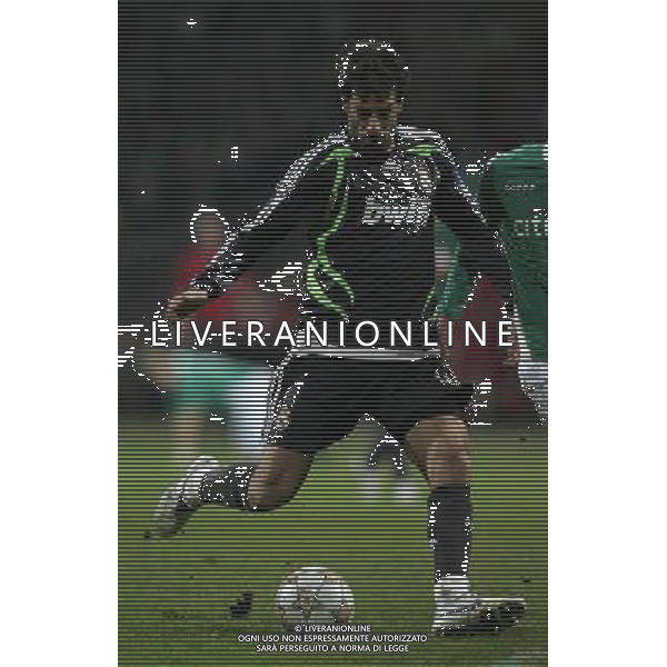 firo Fussball, Fu§ball Champions League 28.11.2007 Saison 2007/2008 SV Werder Bremen - Real Madrid NELLA FOTO Ruud van Nistelrooy Copyright by firo sportphoto-AG ALDO LIVERANI 
