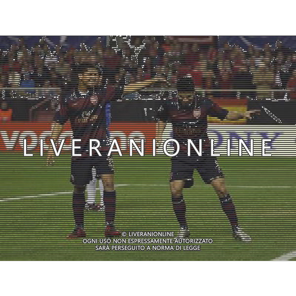 esultanza di Eduardo da Silva dopo il gol del 0-1 che danza con Denilson Siviglia - Arsenal, Champions League, Group H, Seville, Andalusia, Spagna 27/11/2007, Picture by Ian Kington(IPS PHOTO AGENCY)/Ag. Aldo Liverani Sas Only Italy - Only for Italian Market 