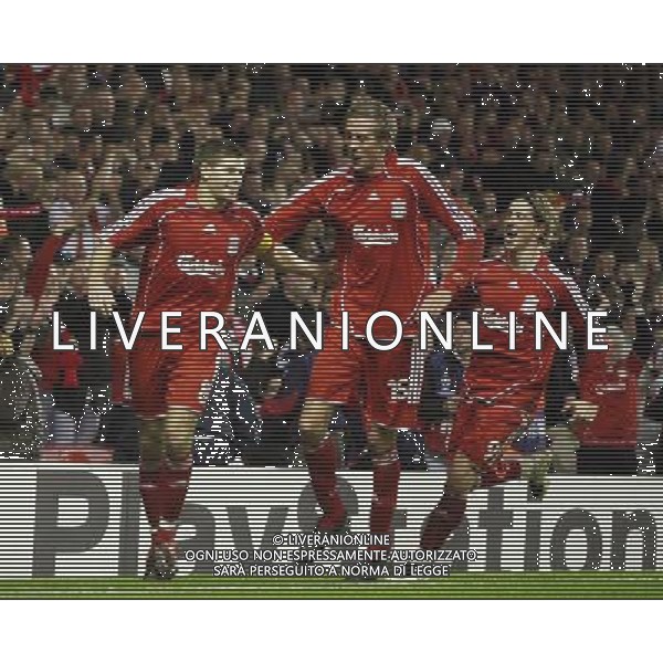 esultanza dopo il gol di Steven Gerrard (captain) con Peter Crouch Liverpool fc - Porto fc Champions League Group A Anfield in Liverpool (UK) on 28/11/2007 pic MarcelloPozzetti©IPS - Photo Agency/Ag. Aldo Liverani Sas Only Italy - Only for Italian Market