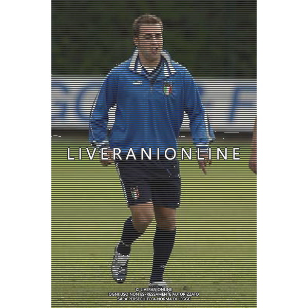 Coverciano (Fi) 07/10/2003 Allenamento della nazionale di calcio Nella foto: Cannavaro Fabio Ph Gianni Nucci/Aldo Liverani