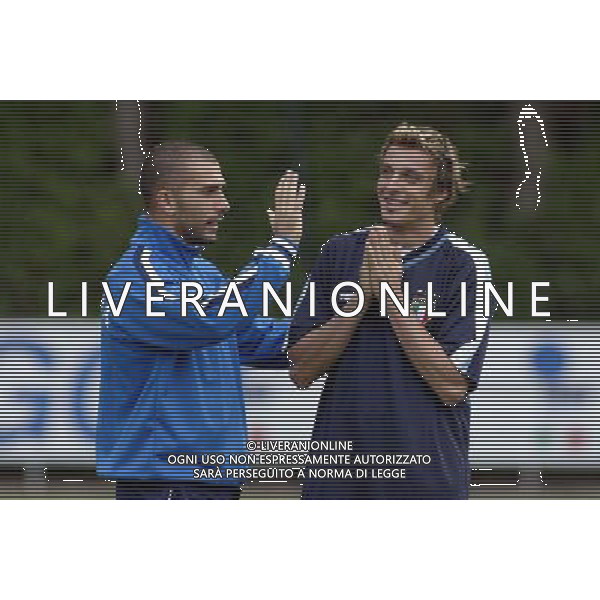 Coverciano (Fi) 07/10/2003 Allenamento della nazionale di calcio Nella foto: Di Vaio Marco e Oddo Massimo Ph Gianni Nucci/Aldo Liverani