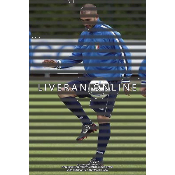 Coverciano (Fi) 07/10/2003 Allenamento della nazionale di calcio Nella foto: Di Vaio Marco Ph Gianni Nucci/Aldo Liverani