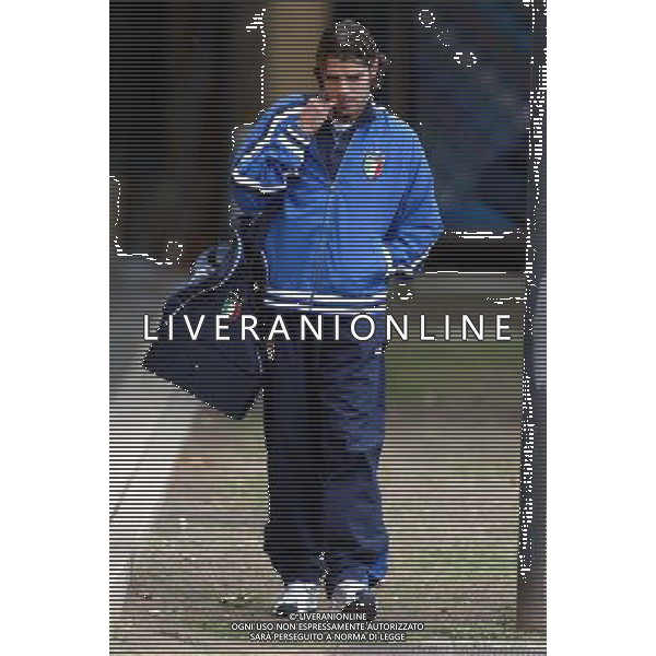 Coverciano (Fi) 07/10/2003 Allenamento della nazionale di calcio Nella foto: Perrotta Simone Ph Gianni Nucci/Aldo Liverani