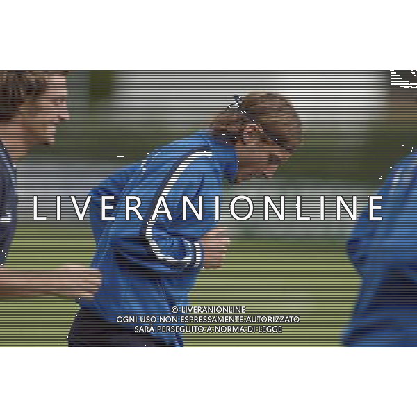 Coverciano (Fi) 07/10/2003 Allenamento della nazionale di calcio Nella foto: Totti Francesco Ph Gianni Nucci/Aldo Liverani