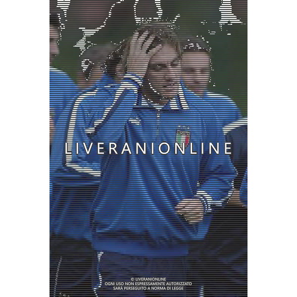 Coverciano (Fi) 07/10/2003 Allenamento della nazionale di calcio Nella foto: Vieri Christian Ph Gianni Nucci/Aldo Liverani