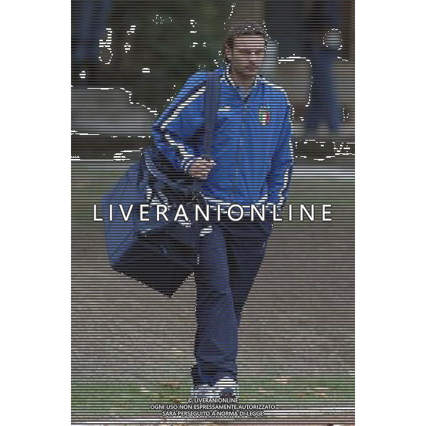 Coverciano (Fi) 07/10/2003 Allenamento della nazionale di calcio Nella foto: Zanetti Cristiano Ph Gianni Nucci/Aldo Liverani