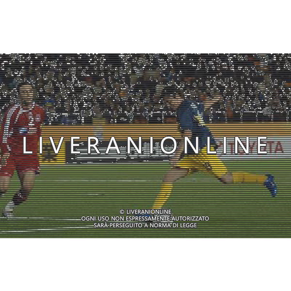 FIFA Club World Cup Japan 2007 Tokyo - 12.12.2007 Boca Juniors(ARG)vsEtoile Sportive du Sahel(TUN) Nella Foto:Neri Cardozo gol /Ph.Vitez-Ag. Aldo Liverani