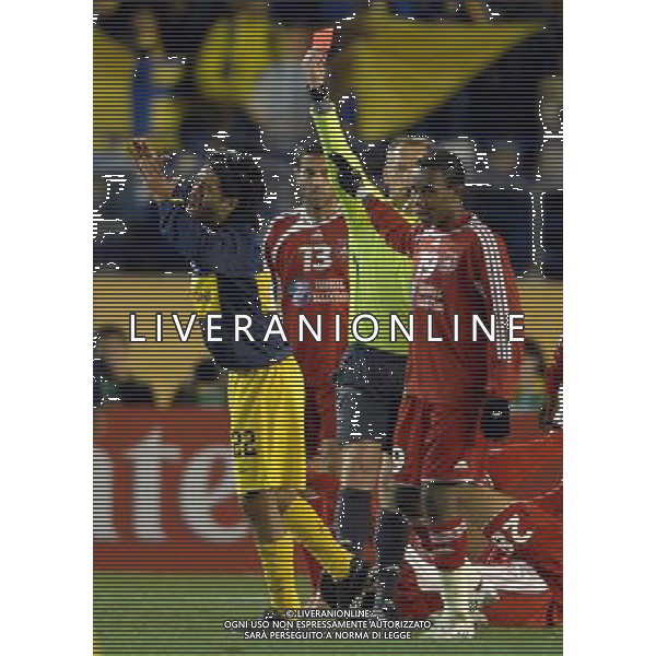 FIFA Club World Cup Japan 2007 Tokyo - 12.12.2007 Boca Juniors(ARG)vsEtoile Sportive du Sahel(TUN) Nella Foto:Fabian Vargas espulso /Ph.Vitez-Ag. Aldo Liverani