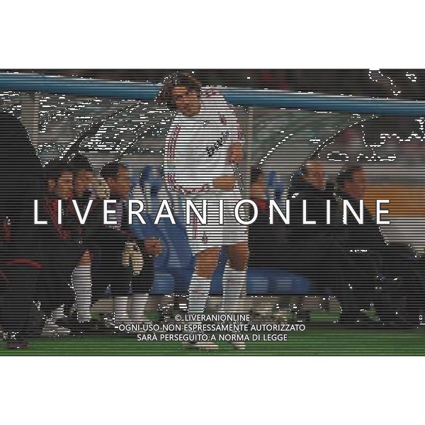 FIFA Club World Cup Japan 2007 Yokohama - 13.12.2007 Milan(ITA)vsUrawa Red Diamonds(JPN) Nella Foto:Paolo Maldini si prepara ad entrare /Ph.Vitez-Ag. Aldo Liverani