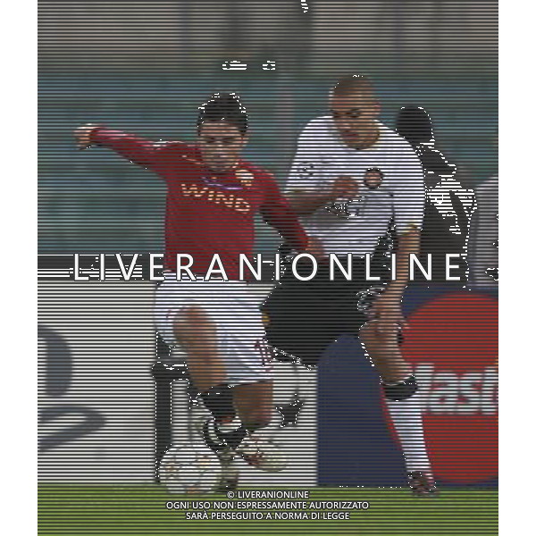Roma - Manchester United - 12 / 12 / 2007 - Uefa Champions League 2007/2008 - fase a gironi 6a giornata Gruppo F nella foto: Mauro ESPOSITO e Daniel SIMPSON ph Corradetti / ag. Aldo Liverani Sas