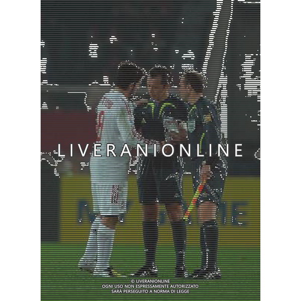 FIFA Club World Cup Japan 2007 Yokohama - 13.12.2007 Milan(ITA)vsUrawa Red Diamonds(JPN) Nella Foto:GENNARO GATTUSO CON ARBITRO /Ph.Vitez-Ag. Aldo Liverani