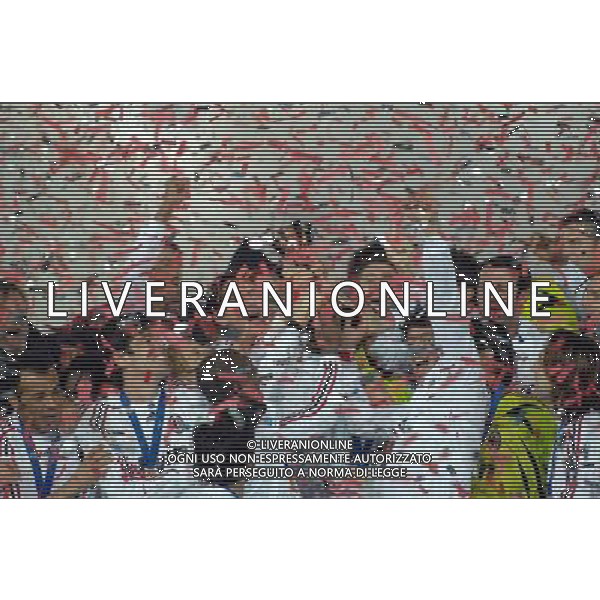 FIFA Club World Cup Japan 2007 Finale 1¡- 2¡Posto Yokohama - 16.12.2007 Milan(ITA)vsBoca Juniors(ARG) Nella Foto: festeggiamenti del milan per la vittoria /Ph.Vitez-Ag. Aldo Liverani