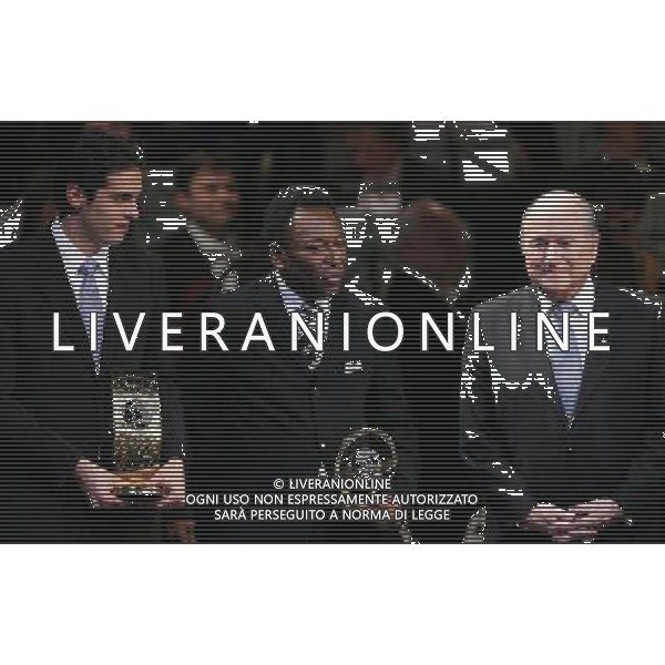 Zurigo 17 dicembre 2007 Fifa World Player 2007 nella foto: Kaka vincitore del Fifa World Player 2007 con Pele e Blatter Joseph foto Andry / Ag. Aldo Liverani