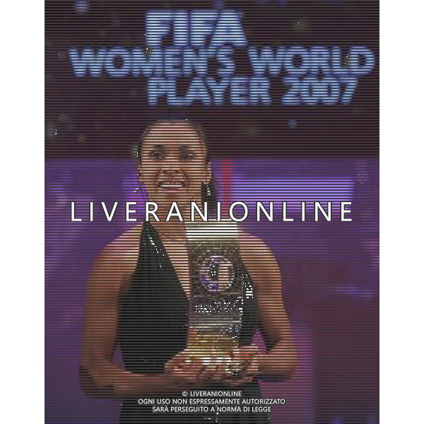 Zurigo 17 dicembre 2007 Fifa World Player 2007 nella foto: Marta vincitrice del Fifa women\'s world player 2007 foto Andry / Ag. Aldo Liverani