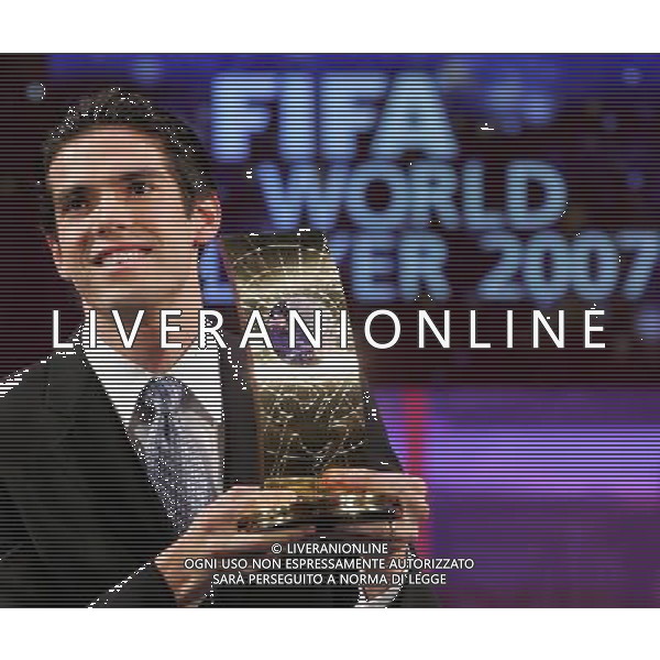 Zurigo 17 dicembre 2007 Fifa World Player Gala\' 2007 nella foto: Kaka vincitore del Fifa World Player 2007 foto Andry / Ag. Aldo Liverani