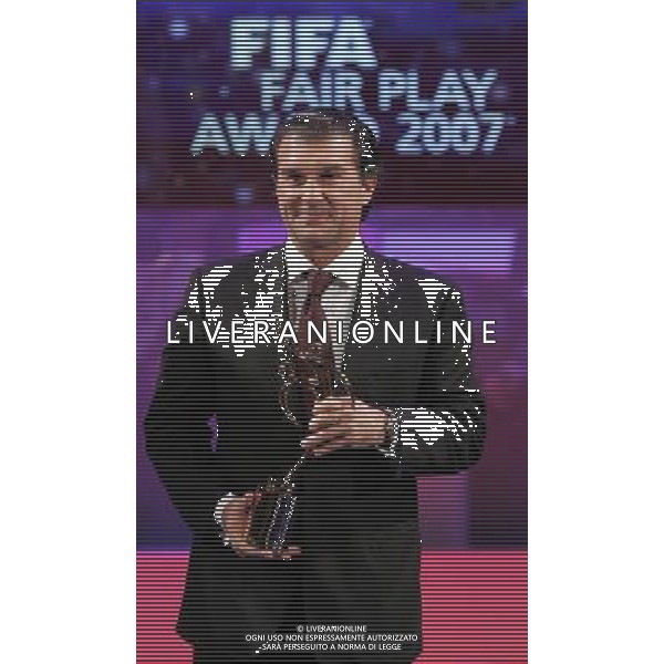Zurigo 17 dicembre 2007 Fifa World Player Gala\' 2007 nella foto: Laporta Juan foto Andry / Ag. Aldo Liverani