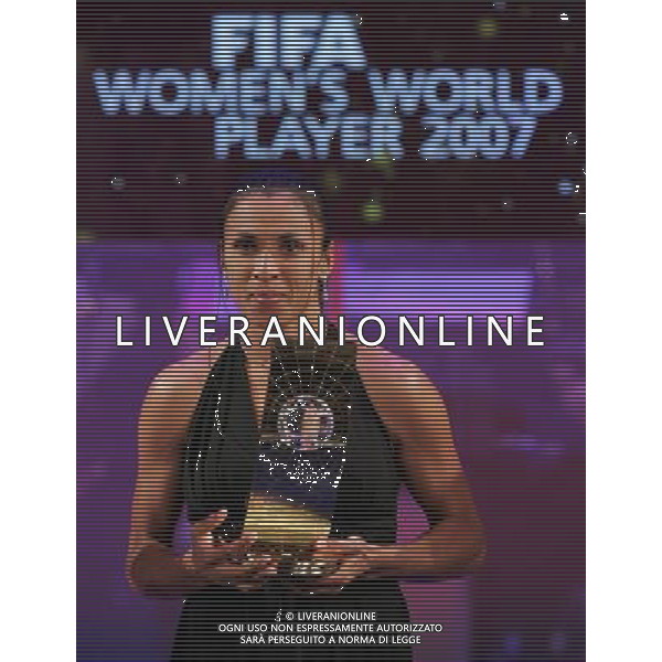 Zurigo 17 dicembre 2007 Fifa World Player Gala\' 2007 nella foto: Marta vincitrice del Fifa women\'s World Player 2007 foto Andry / Ag. Aldo Liverani