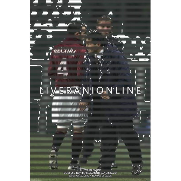 @Alessandro Falzone/Press Photo Torino 19-12-2007 Torino Roma Coppa Italia Tim 2007/2008 Sport,Calcio Nella foto: Recoba e Novellino AG ALDO LIVERANI