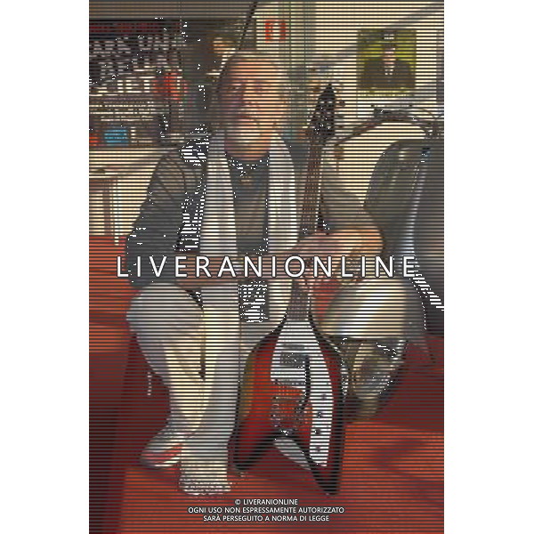 MILANO 10/1/2008 FABBRICA DEL VAPORE VIA PROCACCINI PRESENTAZIONE DELLO SPETTACOLO MUSICALE: -SARA\' UNA BELLA SOCIETA\'- NELLA FOTO SHEL SHAPIRO FOTO MARIO ROMANO/AG ALDO LIVERANI