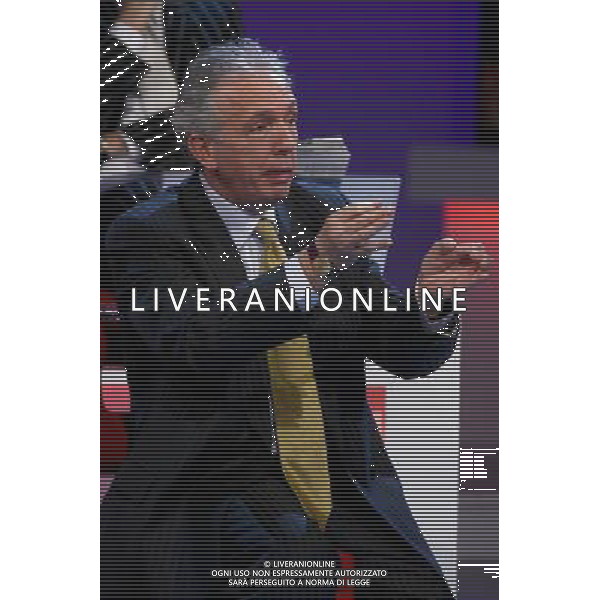 ROMA 13 01 2008 TRASMISSIONE TELEVISIVA\'DOMENICA IN\' NELLA FOTO L\'AVVOCATO FRANCESCO TRAVERSI CHE SI BATTE CONTRO LA RIESUMAZIONE DELLA SALMA DI PADRE PIO AG ALDO LIVERANI