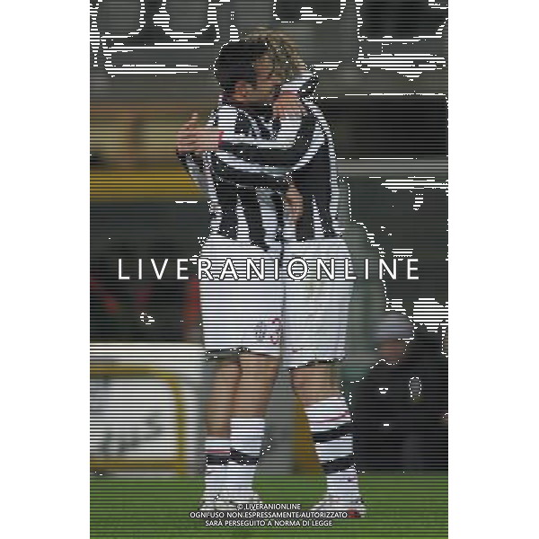 ©Manuela Viganti/Press Photo/Ag. Aldo Liverani Sas 15-01-2008 Torino Juventus Empoli Coppa Italia Tim 2007 2008 Nella foto: abbracci esultanza juve dopo il gol di pavel nedved con marco marchionni