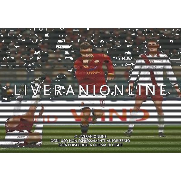 Roma - Torino 16/01/2008 Coppa Italia TIM CUP 2007/2008 Ottavi di finale ritorno nella foto: esultanza di francesco Totti dopo il gol del 2 a 0 ph Corradetti / ag. Aldo Liverani sas